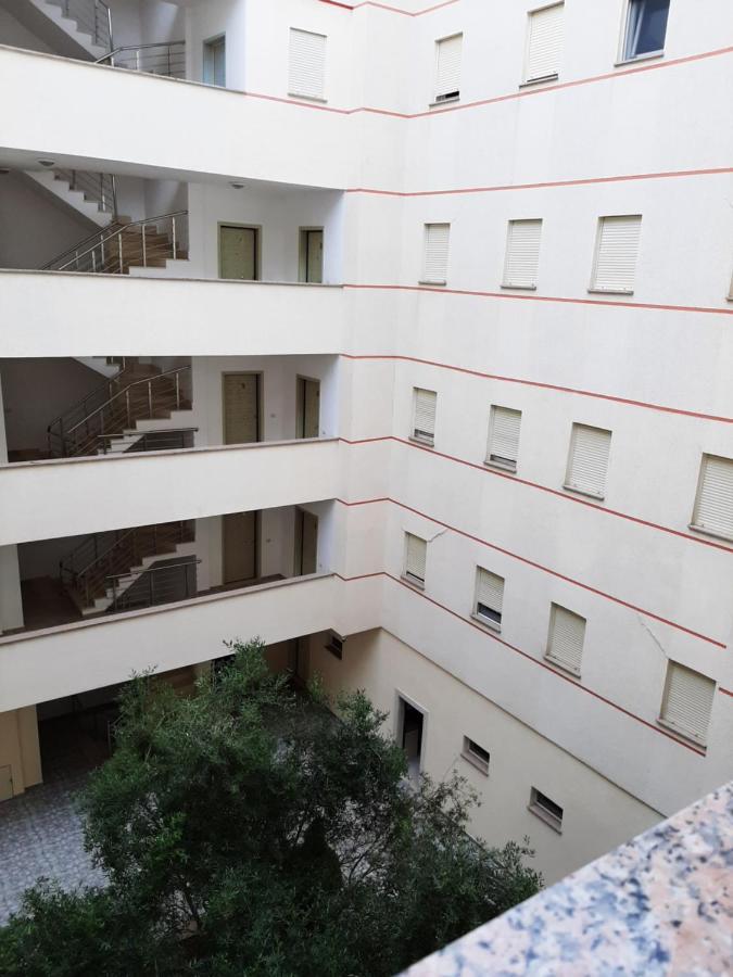 Milka Apartment Golem  Extérieur photo